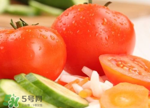 西紅柿能和香蕉一起吃嗎？香蕉可以和西紅柿一起吃嗎