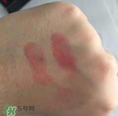 嬌蘭小黑裙003好看嗎？嬌蘭小黑裙唇膏003試色