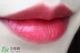 嬌蘭小黑裙022多少錢？嬌蘭小黑裙022專柜價格