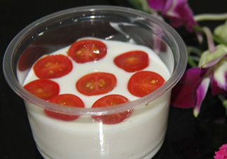 西紅柿能和酸奶一起吃嗎？酸奶可以和西紅柿一起吃嗎