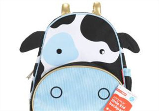 餃子的奶牛背包是什么牌子？寶寶背包應(yīng)該怎么挑選？