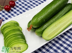 白天能用黃瓜敷臉嗎？什么時候用黃瓜敷臉最好