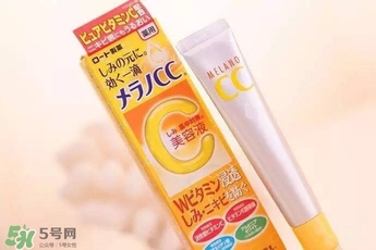 網(wǎng)紅推薦的護(hù)膚品靠譜嗎？跟風(fēng)買(mǎi)網(wǎng)紅護(hù)膚品卻沒(méi)效果