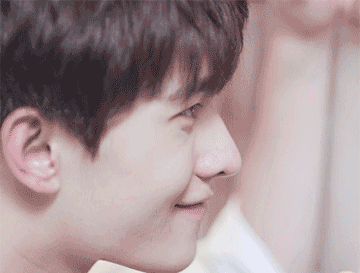 網(wǎng)紅推薦的護(hù)膚品靠譜嗎？跟風(fēng)買(mǎi)網(wǎng)紅護(hù)膚品卻沒(méi)效果