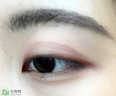 anastasia眼影多少錢？anastasia眼影試色專柜價格