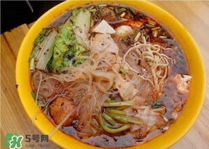 麻辣燙和冒菜有啥區(qū)別？麻辣燙和冒菜哪個(gè)好吃？