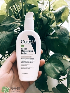 夏天用什么乳液好 夏天用什么乳液比較清爽不油膩 夏天用什么乳液好 夏天用什么乳液比較清爽不油膩