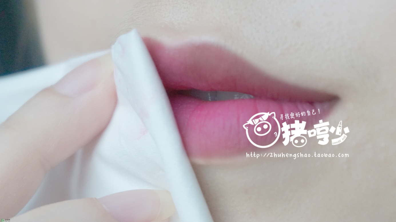 rimmel芮謎口紅雨衣多少錢？rimmel口紅雨衣日本專柜價格