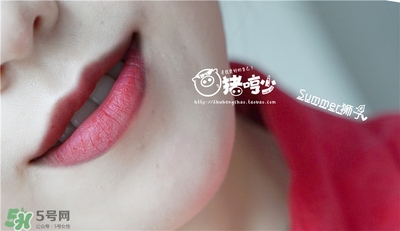 rimmel芮謎口紅雨衣多少錢？rimmel口紅雨衣日本專柜價格