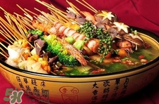 麻辣燙和冒菜有啥區(qū)別？麻辣燙和冒菜哪個(gè)好吃？