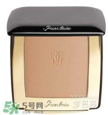 嬌蘭和迪奧粉餅?zāi)膫€(gè)好？嬌蘭和dior迪奧粉餅對(duì)比