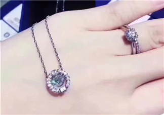 施華洛世奇跳動的心為什么會跳？施華洛世奇跳動的心原理