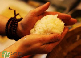 大米粽子怎么做？大米粽子煮多久能熟？