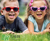 兒童可以帶太陽鏡嗎？兒童可以帶墨鏡嗎？