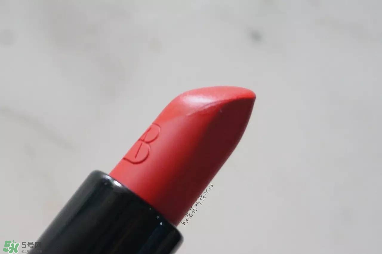 雅邦霧面柔光旋轉(zhuǎn)口紅試色圖片與評(píng)測(cè) 雅邦霧面柔光旋轉(zhuǎn)口紅試色圖片與評(píng)測(cè)