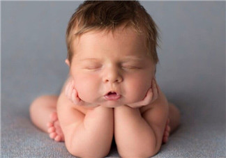 寶寶臍帶掉了要緊嗎？寶寶臍帶掉了出血了怎么辦？