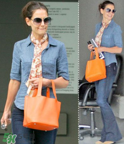 hermes菜籃子包怎么搭配？愛(ài)馬仕菜籃子包街拍上身圖