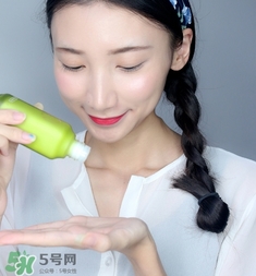 百雀羚三生花爽膚水怎么樣？百雀羚三生花爽膚水多少錢？