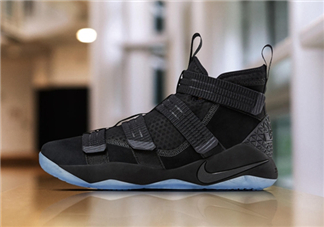 nike lebron soldier11黑冰配色多少錢？耐克士兵11黑冰專柜價格