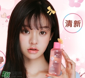 ?ukiss悠珂思和大創(chuàng)粉撲清洗劑哪個好？悠珂思和大創(chuàng)清洗劑對比