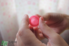 彈珠汽水怎么開？彈珠汽水怎么開不會(huì)噴？