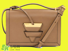 loewe三角包怎么看真假？羅意威巴塞羅那三角包真假辨別