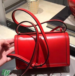 loewe三角包怎么看真假？羅意威巴塞羅那三角包真假辨別