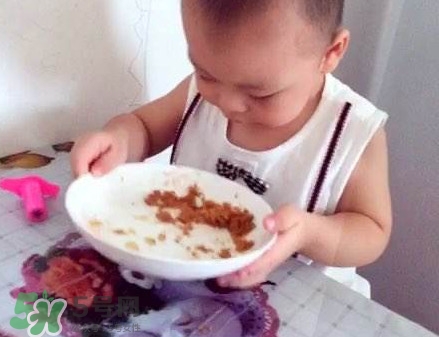 寶寶幾個(gè)月可以吃肉松？寶寶多大可以吃肉松