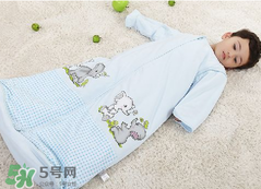 嬰兒睡袋分腿的好還是不分腿的好？嬰兒睡袋分腿的區(qū)別