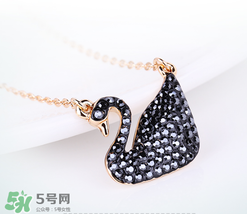 施華洛世奇黑天鵝項鏈多少錢？施華洛世奇黑天鵝項鏈專柜價格