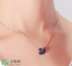 施華洛世奇黑天鵝項鏈多少錢？施華洛世奇黑天鵝項鏈專柜價格