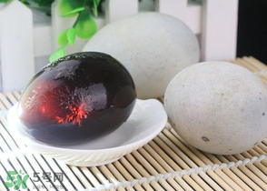 皮蛋可以帶上飛機(jī)嗎？皮蛋可以直接帶上飛機(jī)嗎？