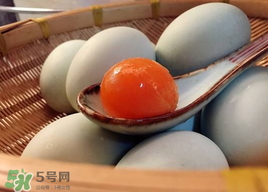 咸鴨蛋太咸了怎么辦？咸鴨蛋太咸如何變淡？