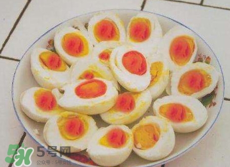 咸鴨蛋為什么會臭？咸鴨蛋為什么會苦