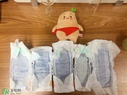 花王紙尿褲有幾個版本 花王紙尿褲的版本區(qū)別 花王紙尿褲有幾個版本 花王紙尿褲的版本區(qū)別