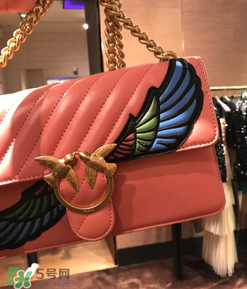 pinko燕子包怎么看真假？pinko燕子包真假鑒別