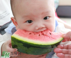 寶寶發(fā)燒時(shí)能吃西瓜嗎？寶寶咳嗽能不能吃西瓜？