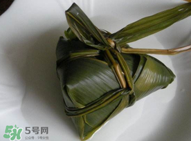 包粽子一斤米放多少鹽？包粽子的米要放鹽嗎？