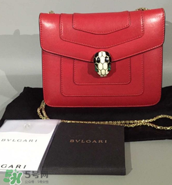 寶格麗蛇頭包正品多少錢？寶格麗蛇頭包專柜價格