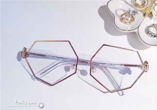 percy lau眼鏡多少錢？percy lau眼鏡專柜價格