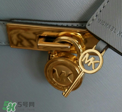 michael kors鎖頭包怎么分辨真假？mk鎖頭包真假辨別