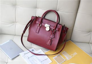 michael kors鎖頭包怎么分辨真假？mk鎖頭包真假辨別