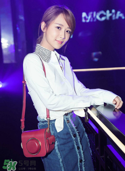 mk相機(jī)包尺寸多大？michael kors相機(jī)包尺寸介紹