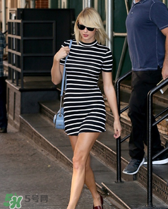 mk相機包哪個顏色好看？michael kors相機包有幾種顏色？