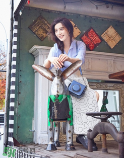 mk相機包哪個顏色好看？michael kors相機包有幾種顏色？