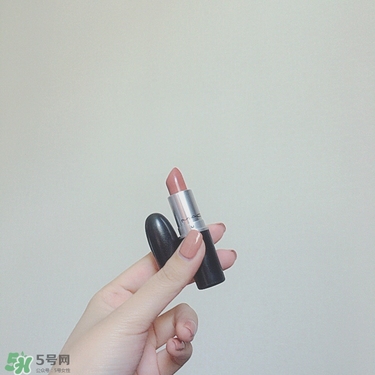 上班族用什么化妝品好 辦公室化妝包里帶什么好 上班族用什么化妝品好 辦公室化妝包里帶什么好