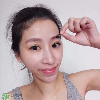 眉膠怎么用？眉膠正確方法圖解