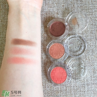 簡單易學(xué)的眼妝教程 化妝高手們的眼妝推薦