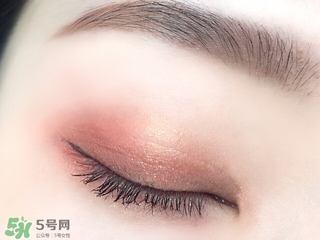 簡單易學(xué)的眼妝教程 化妝高手們的眼妝推薦