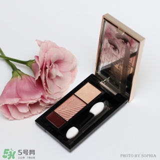 簡單易學(xué)的眼妝教程 化妝高手們的眼妝推薦